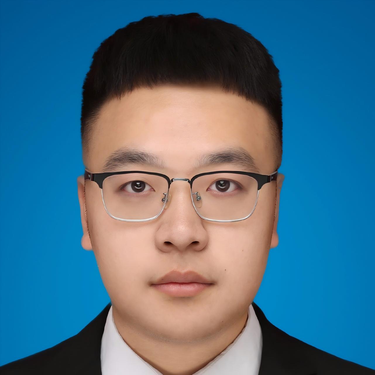 雷真杰老师简介